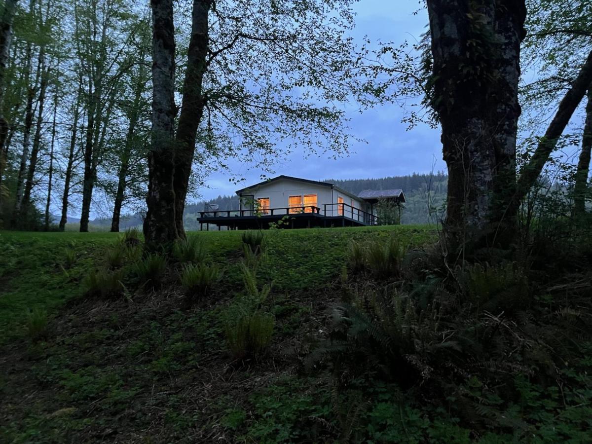 A Relaxing Getaway-A Backwoods Cabin Solduc River Beaver Экстерьер фото